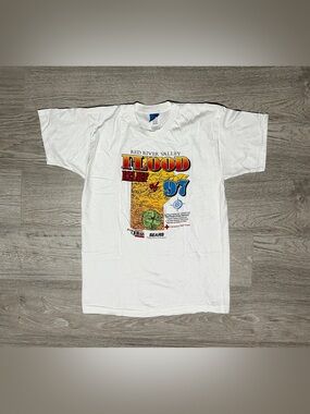 Vintage 1997 Sears Red River Valley Flood Relief White Graphic T-Shirt